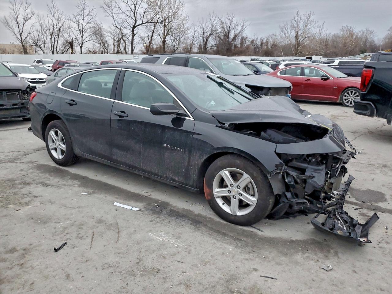 2020 CHEVROLET MALIBU LS photo 4