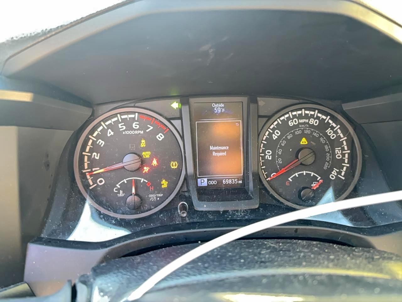 2022 TOYOTA TACOMA DOUBLE CAB photo 9