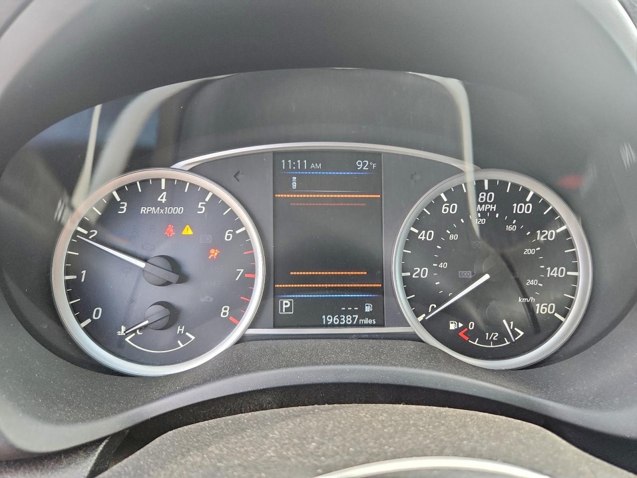 2019 NISSAN SENTRA S photo 9