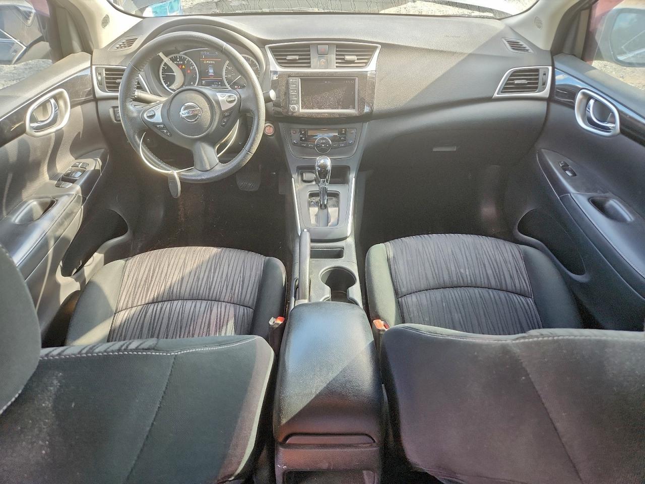 2019 NISSAN SENTRA S photo 8
