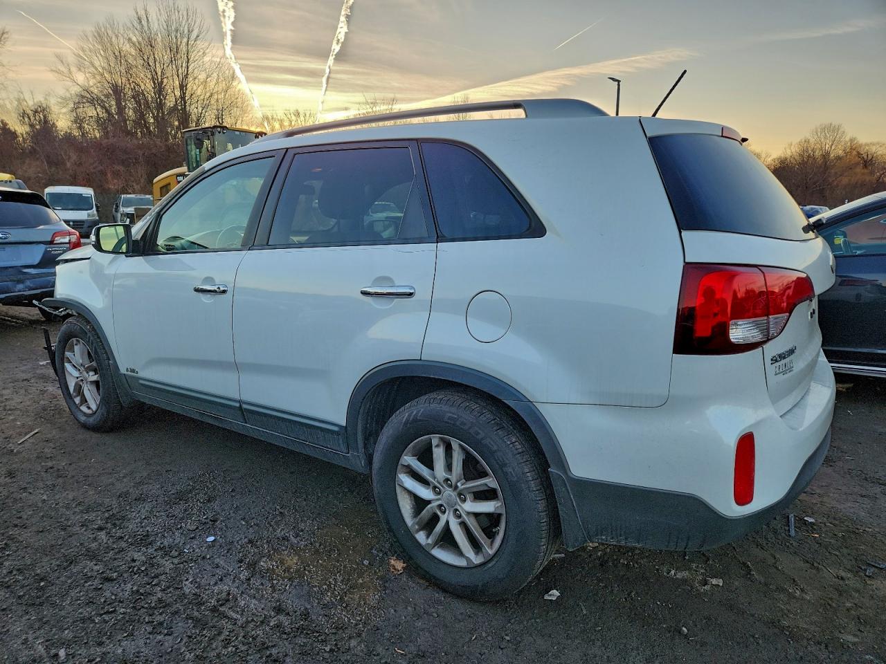 2014 KIA SORENTO LX photo 2