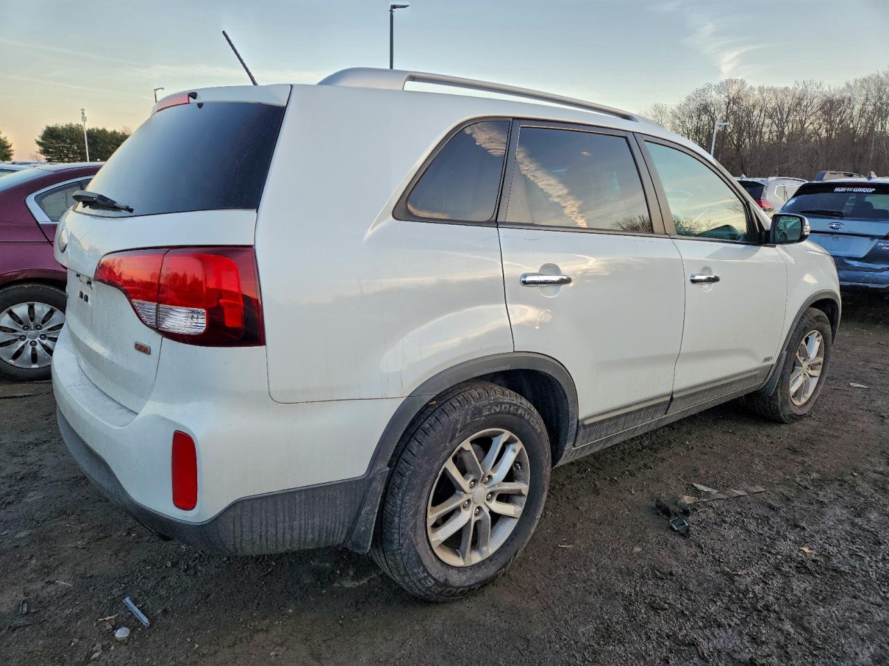 2014 KIA SORENTO LX photo 3