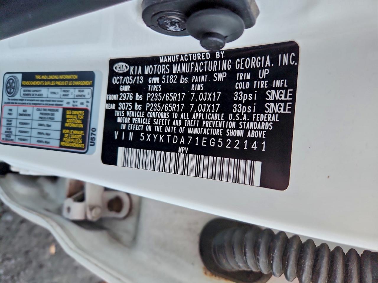 2014 KIA SORENTO LX photo 13