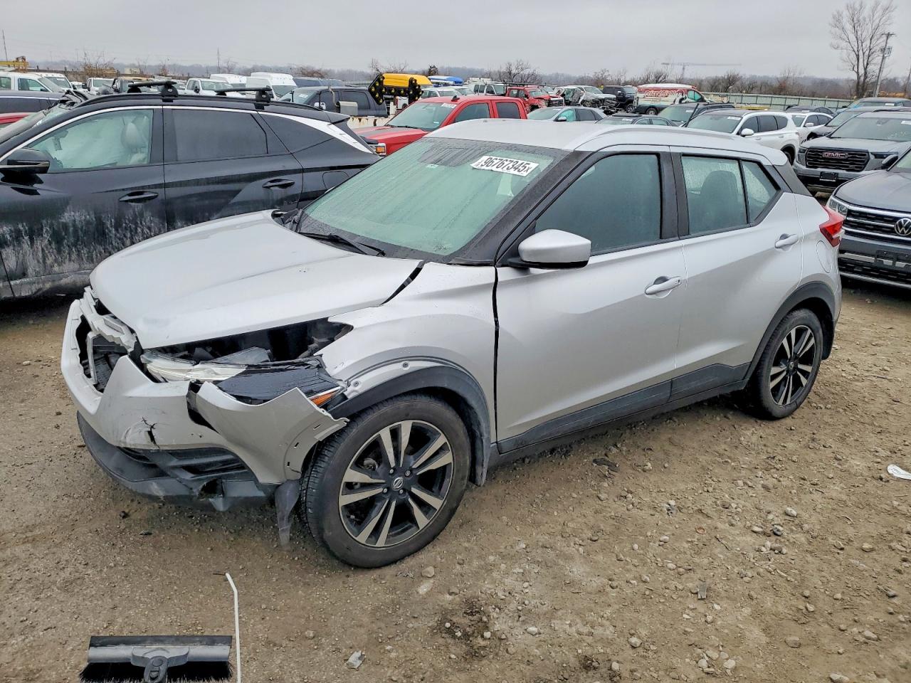 2018 NISSAN KICKS