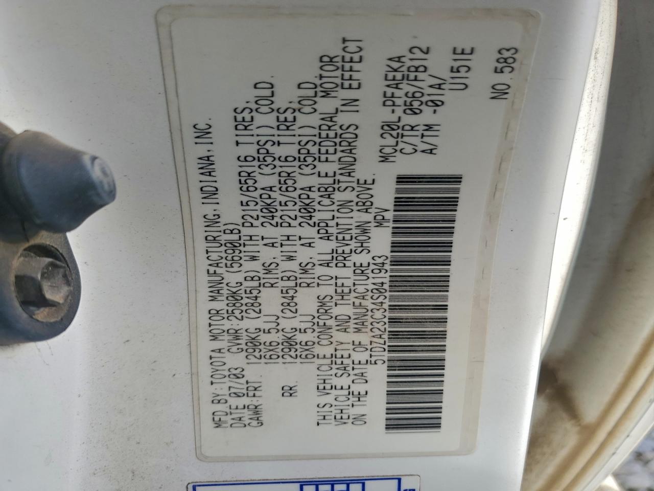2004 TOYOTA SIENNA CE photo 13