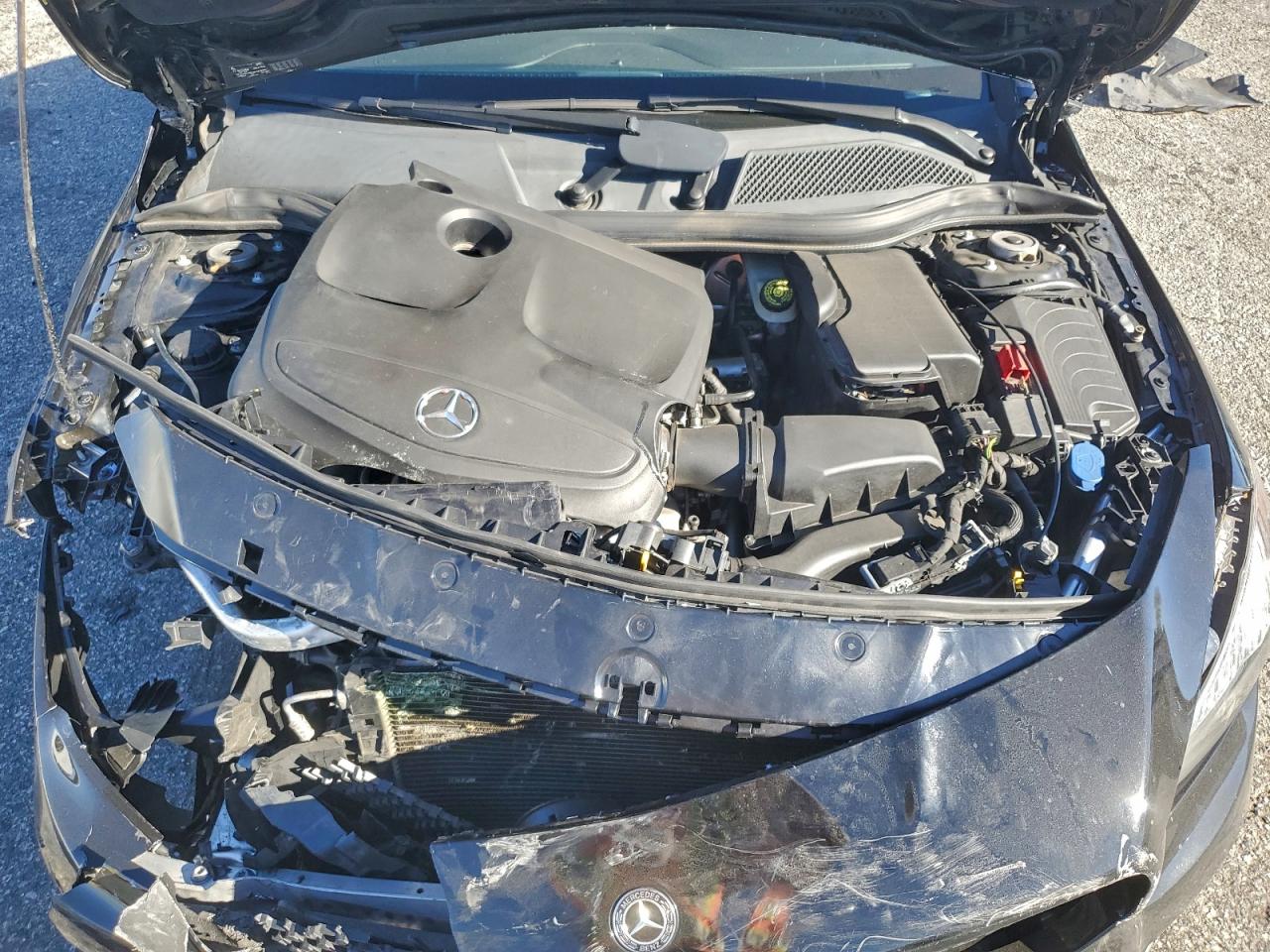 2018 MERCEDES-BENZ CLA 250 photo 11