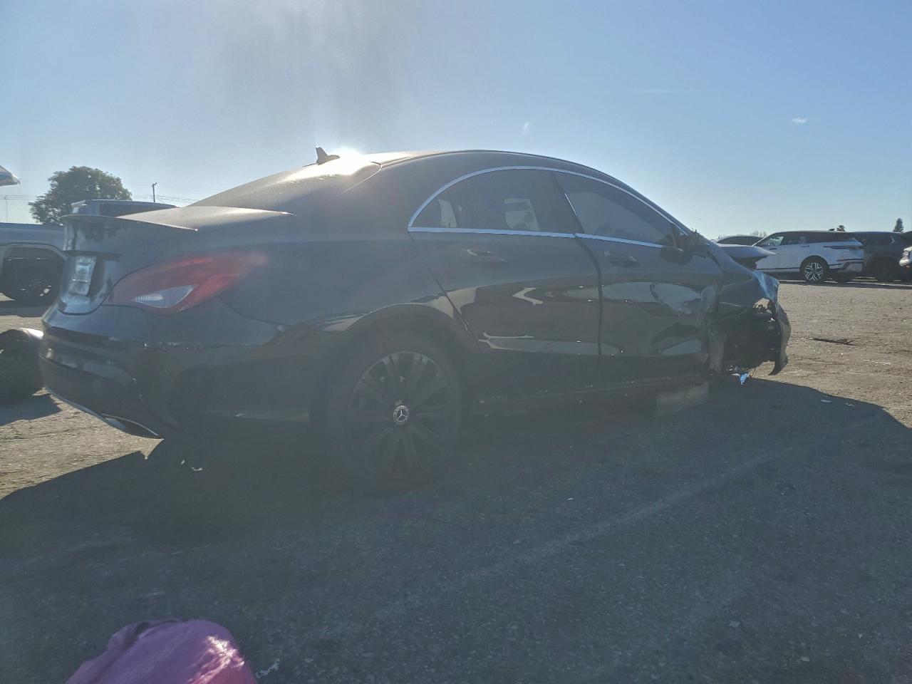 2018 MERCEDES-BENZ CLA 250 photo 3