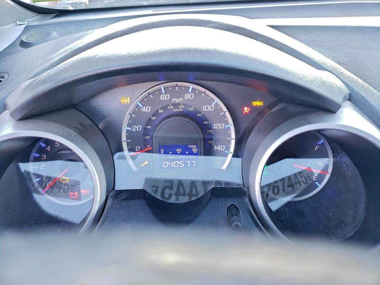 2011 HONDA FIT photo 17