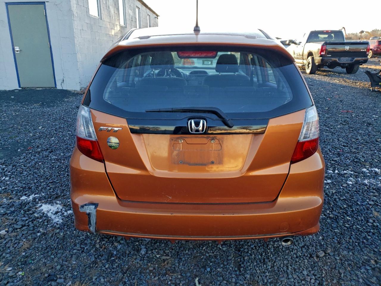 2011 HONDA FIT photo 11