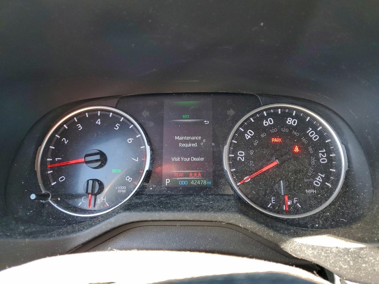 2022 TOYOTA RAV4 XLE photo 9