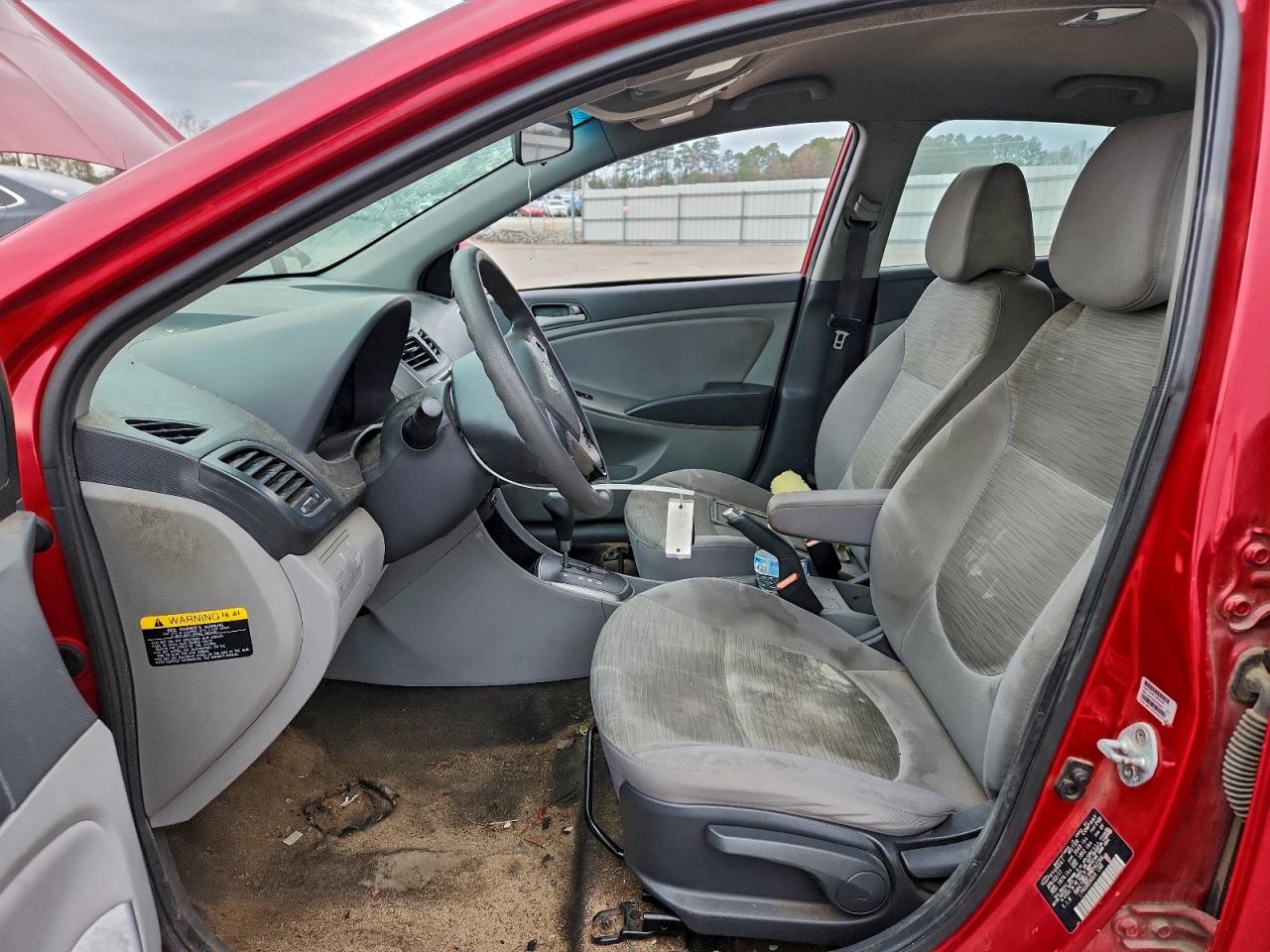 2017 HYUNDAI ACCENT SE photo 7