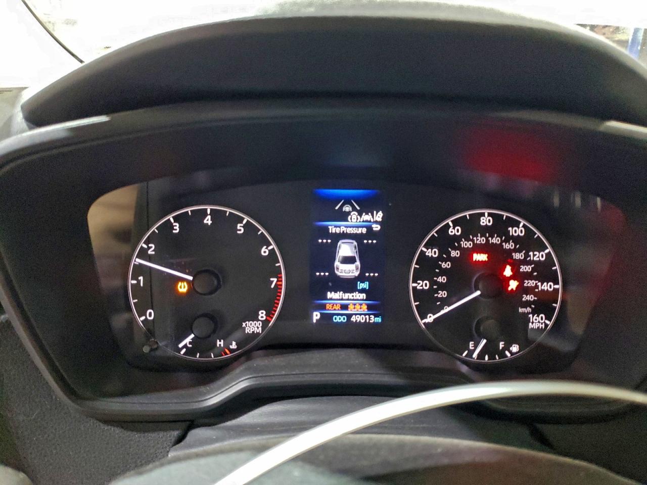 2023 TOYOTA COROLLA LE photo 9