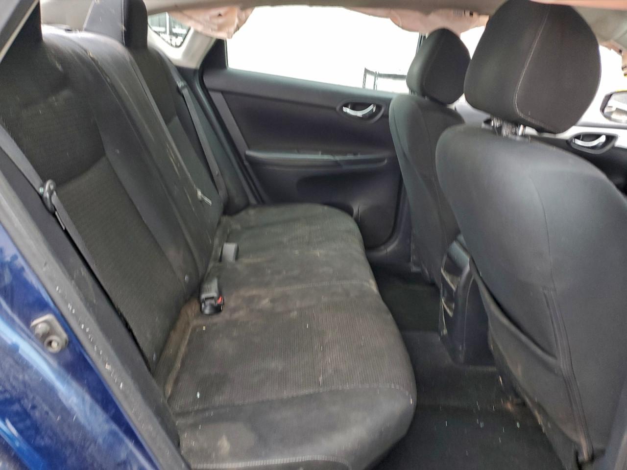2019 NISSAN SENTRA S photo 19