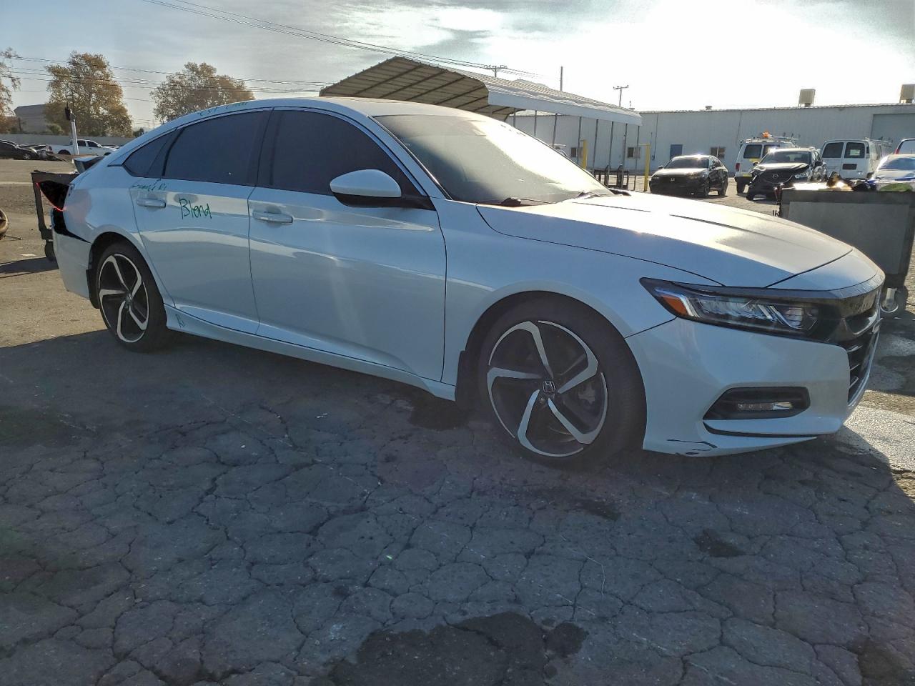 2018 HONDA ACCORD SPORT photo 4