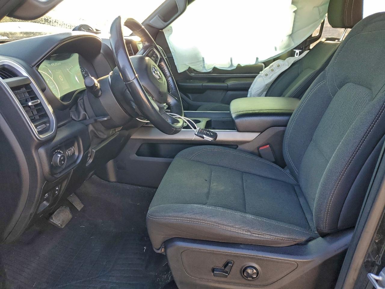2019 RAM 1500 BIG HORN/LONE STAR photo 7