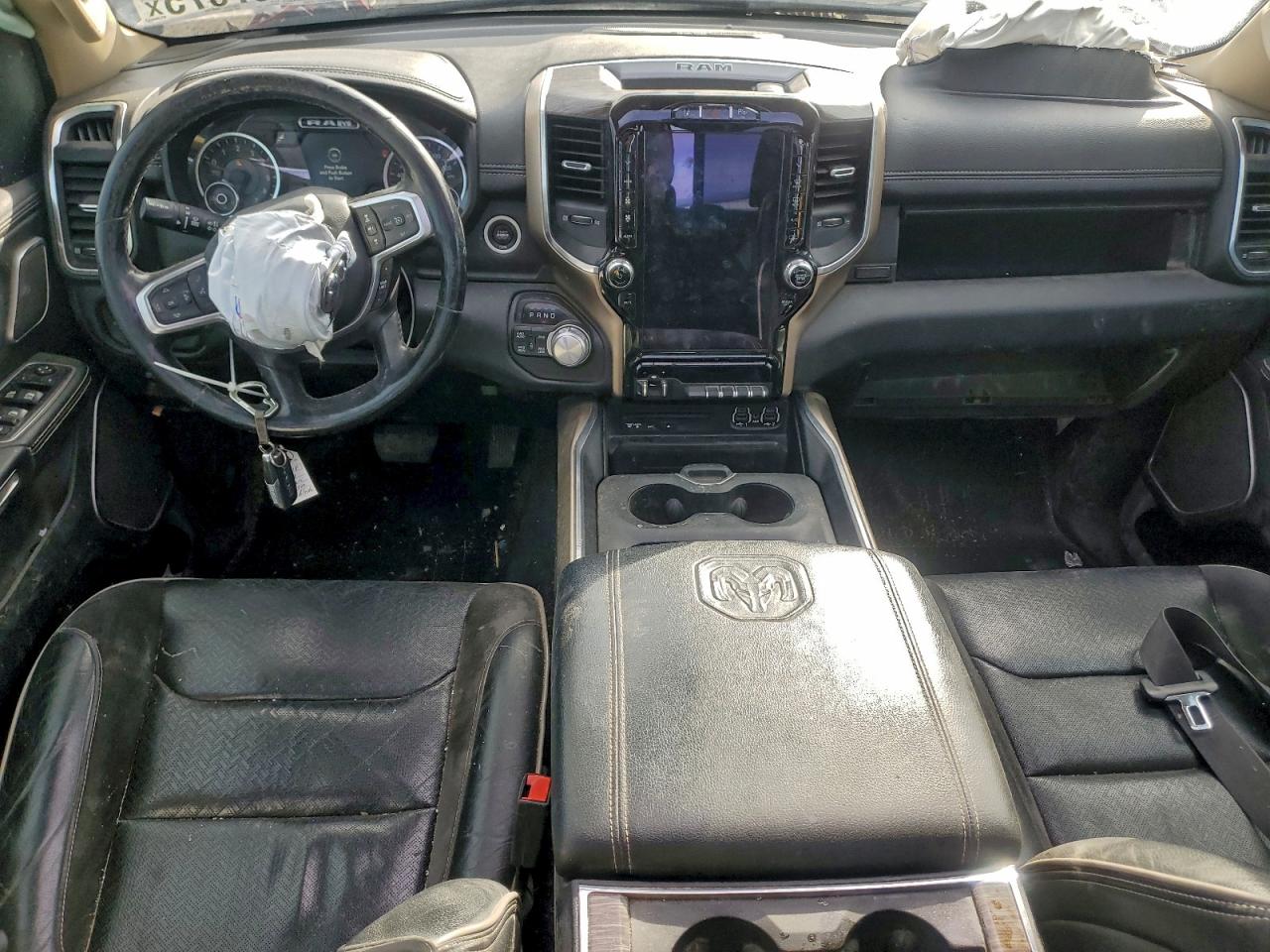 2019 RAM 1500 LARAMIE photo 15