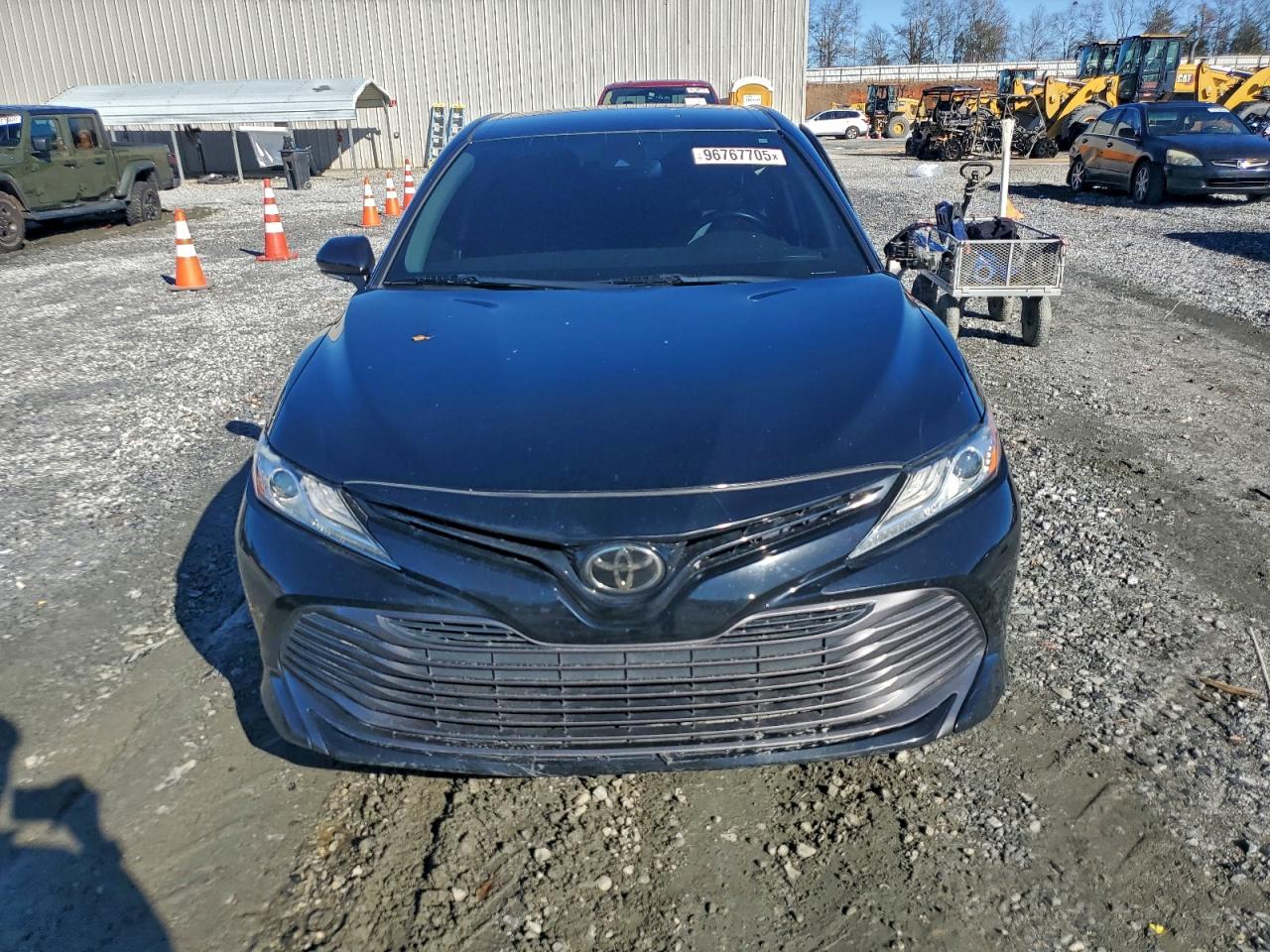 2019 TOYOTA CAMRY L photo 13