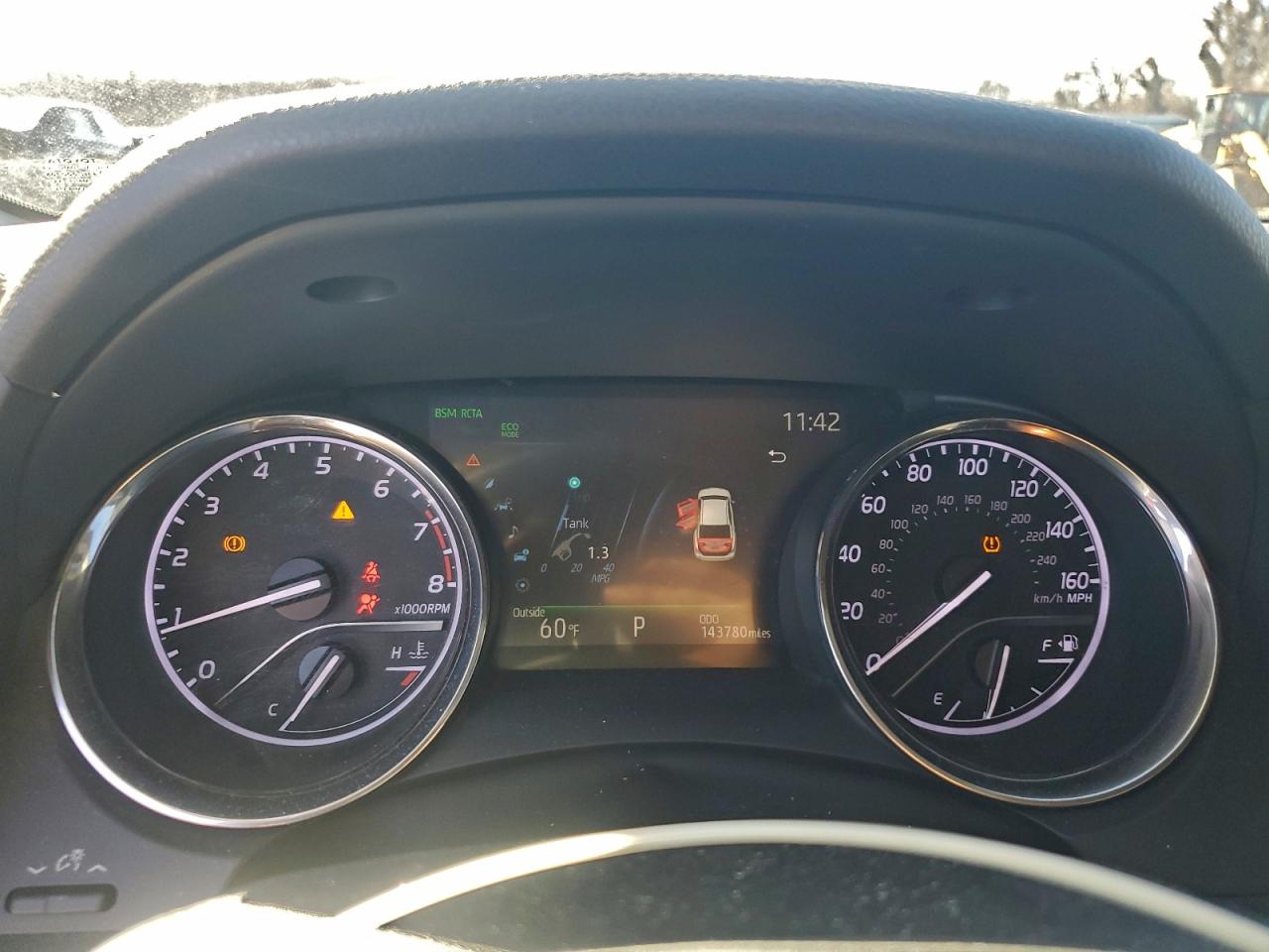 2019 TOYOTA CAMRY L photo 25