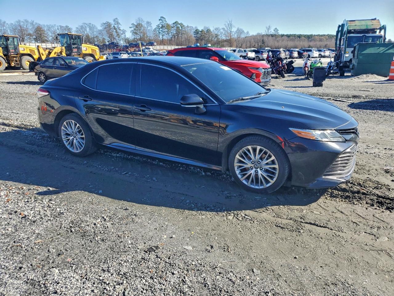 2019 TOYOTA CAMRY L photo 10