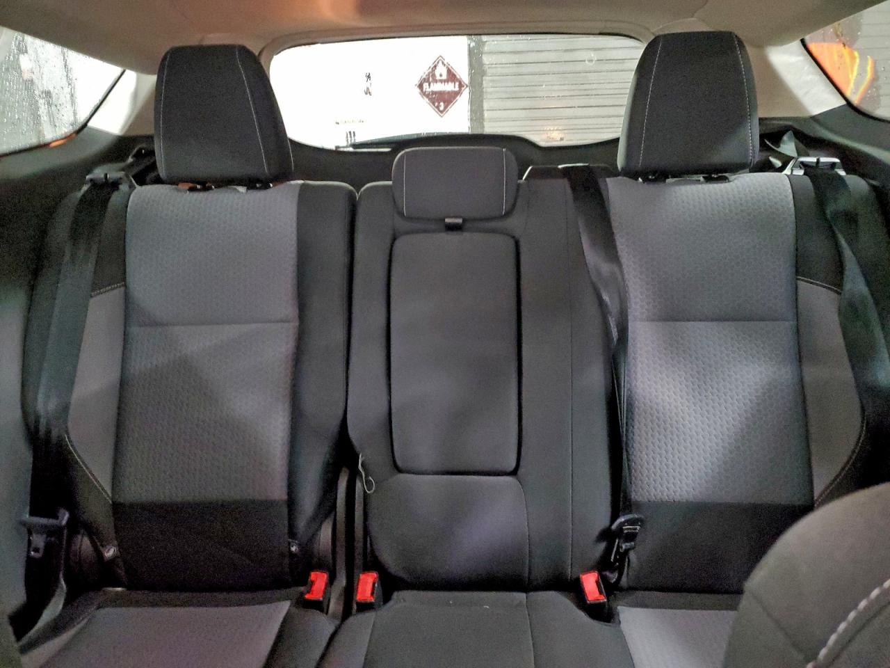 2017 FORD ESCAPE SE photo 19