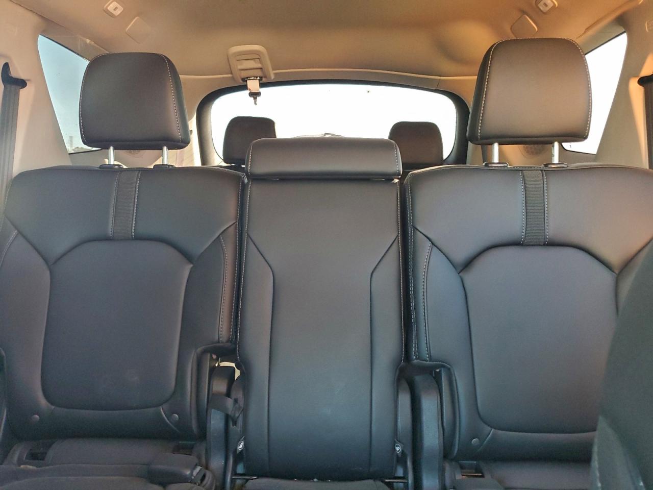 2025 HONDA PILOT TOURING photo 10