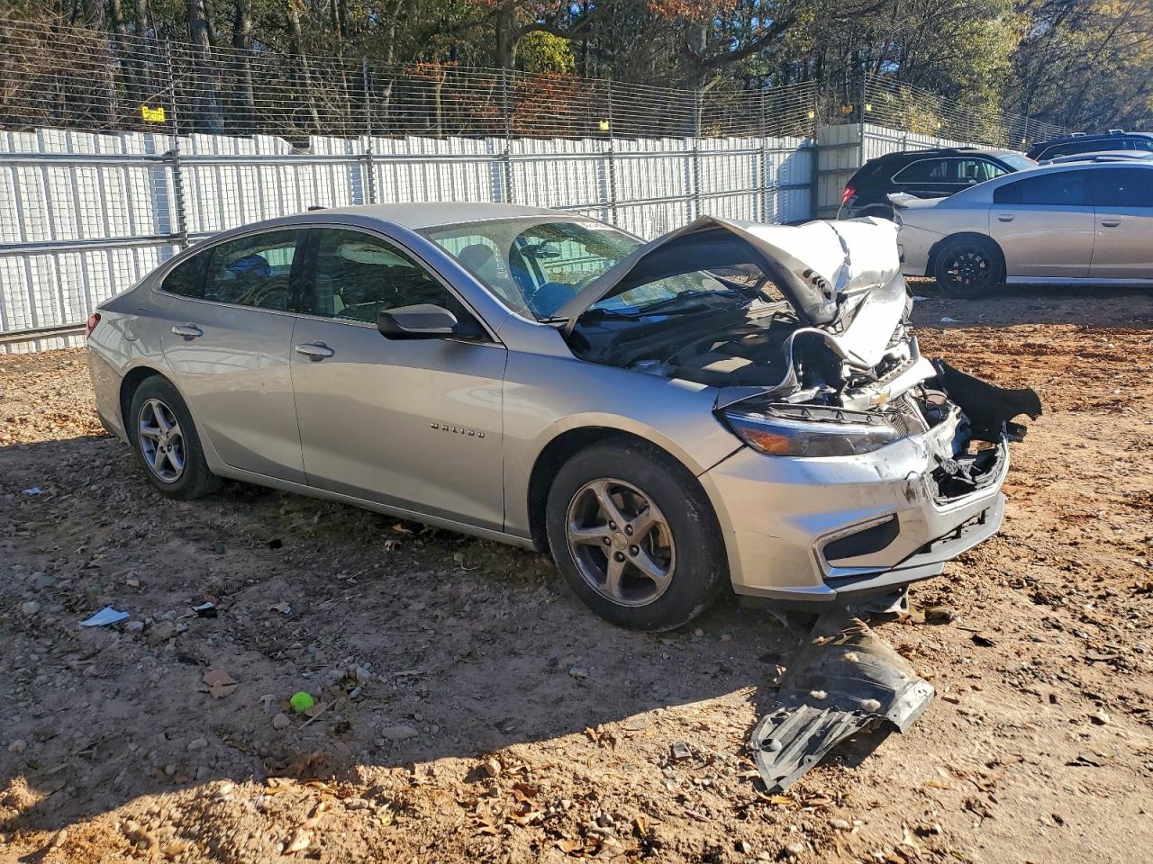 2018 CHEVROLET MALIBU LS photo 4