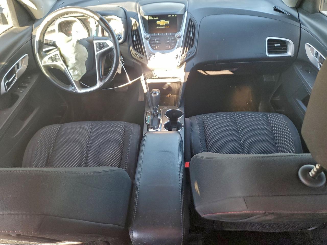 2017 CHEVROLET EQUINOX LT photo 8