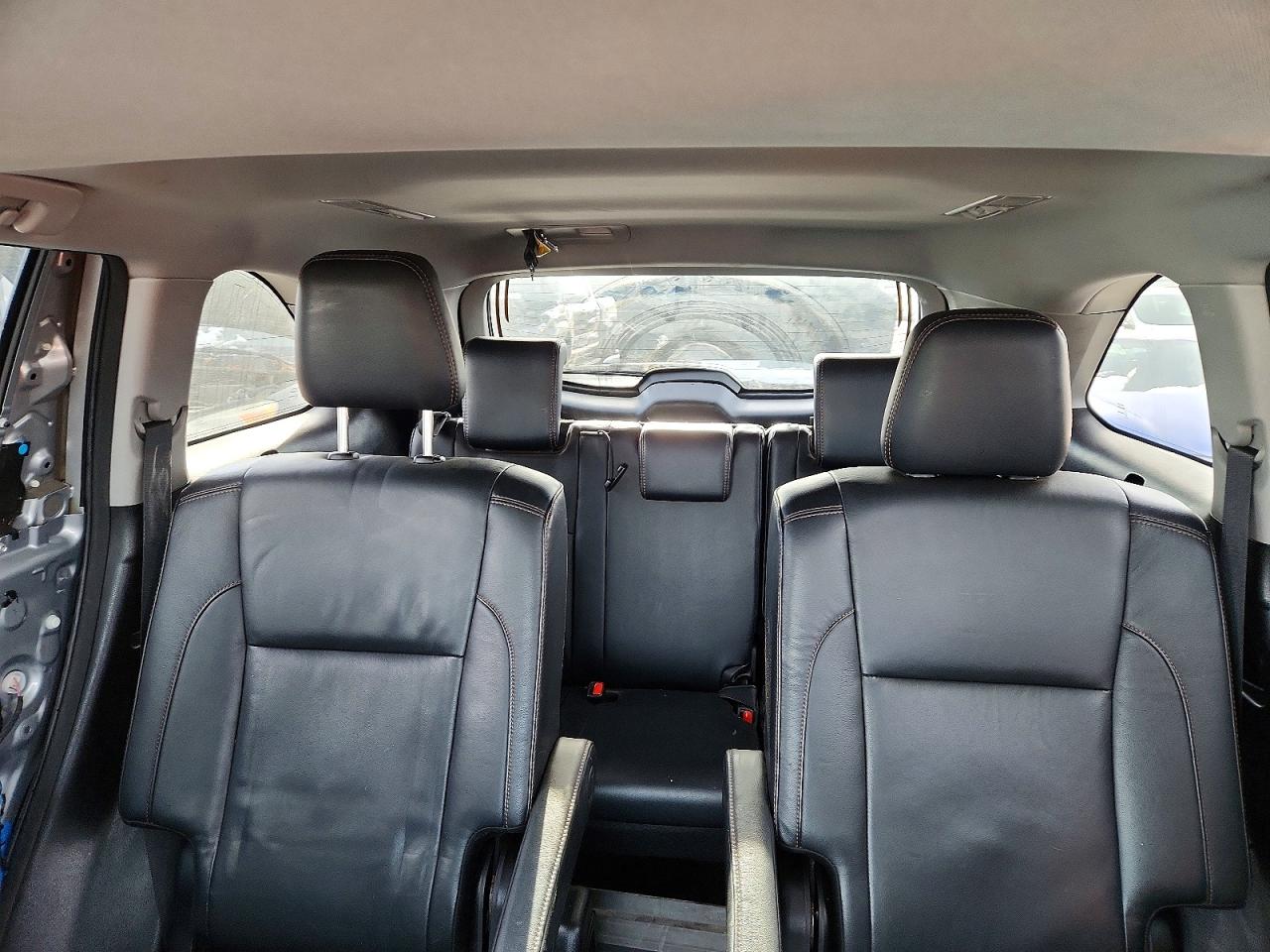 2017 TOYOTA HIGHLANDER XLE photo 10