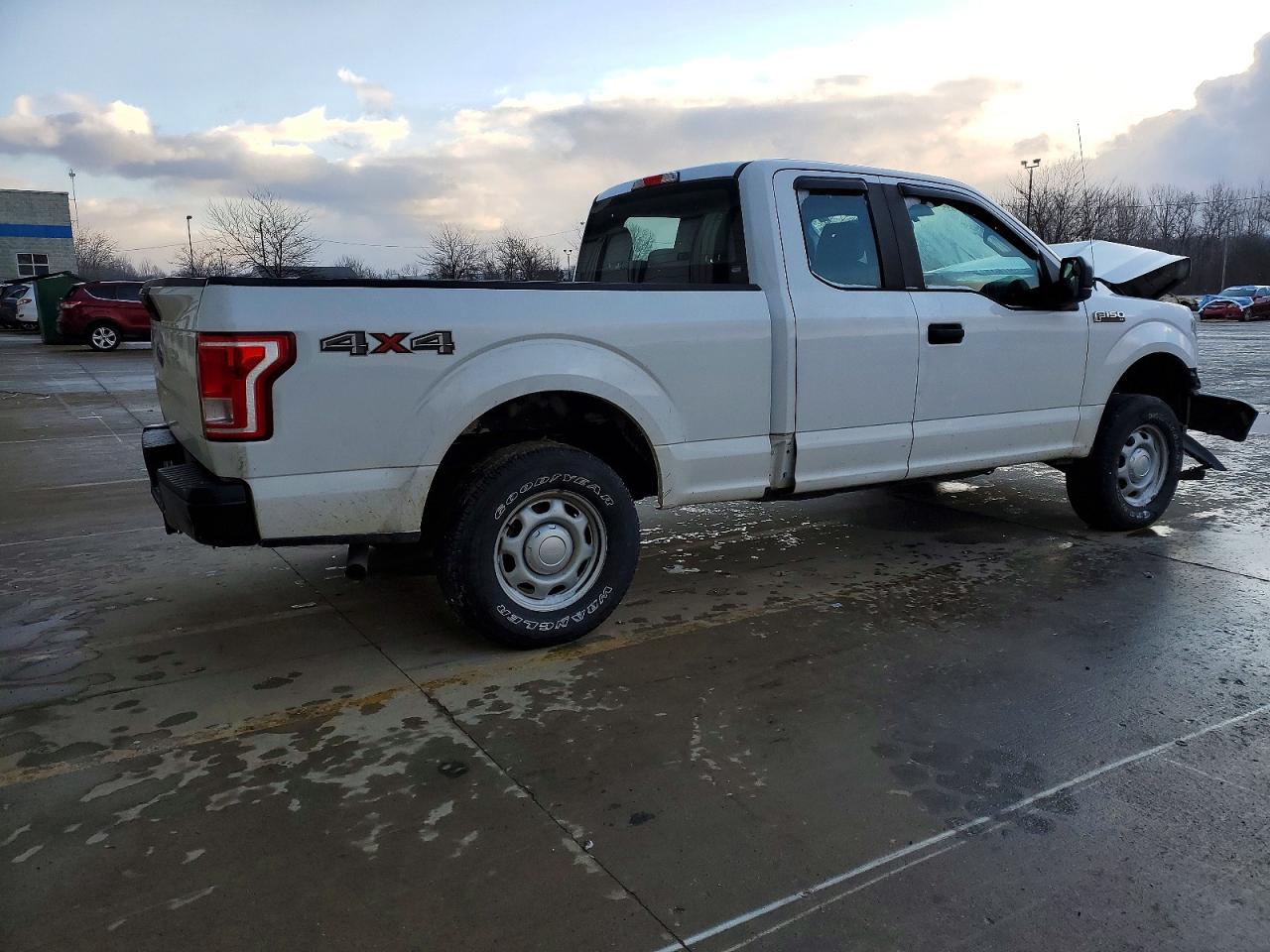 2017 FORD F150 SUPER CAB photo 3