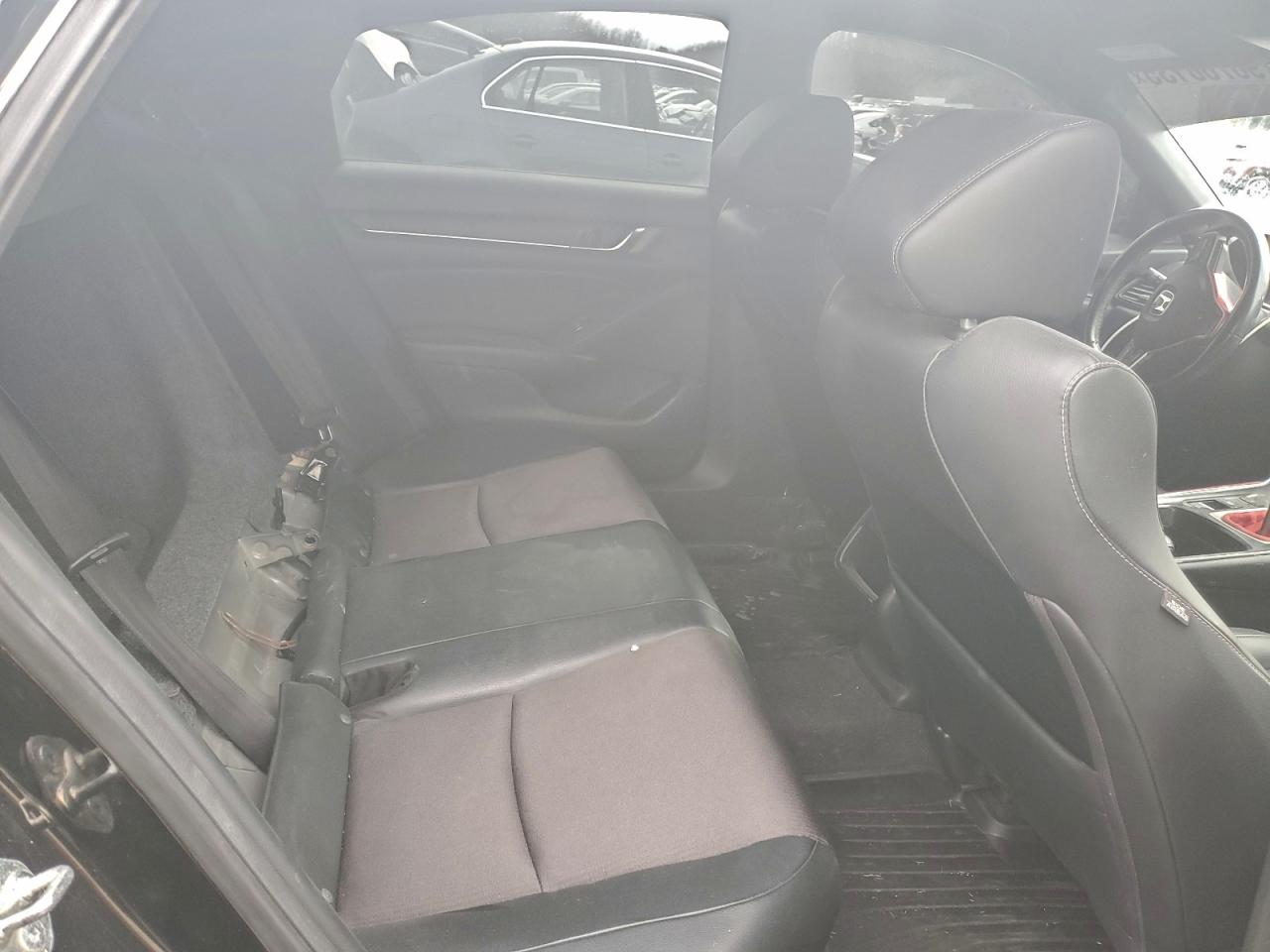 2018 HONDA ACCORD SPORT photo 10