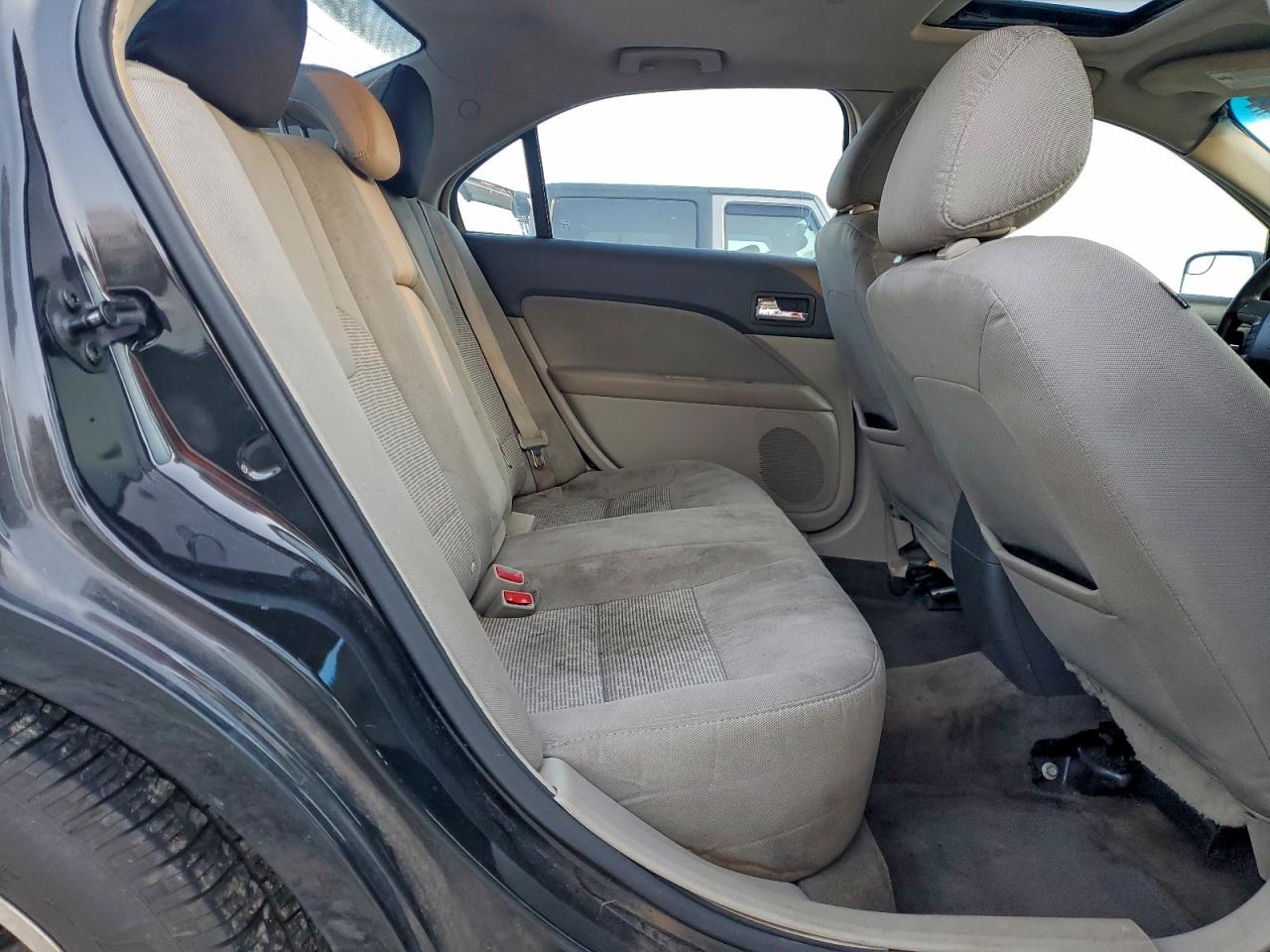 2011 FORD FUSION SE photo 10