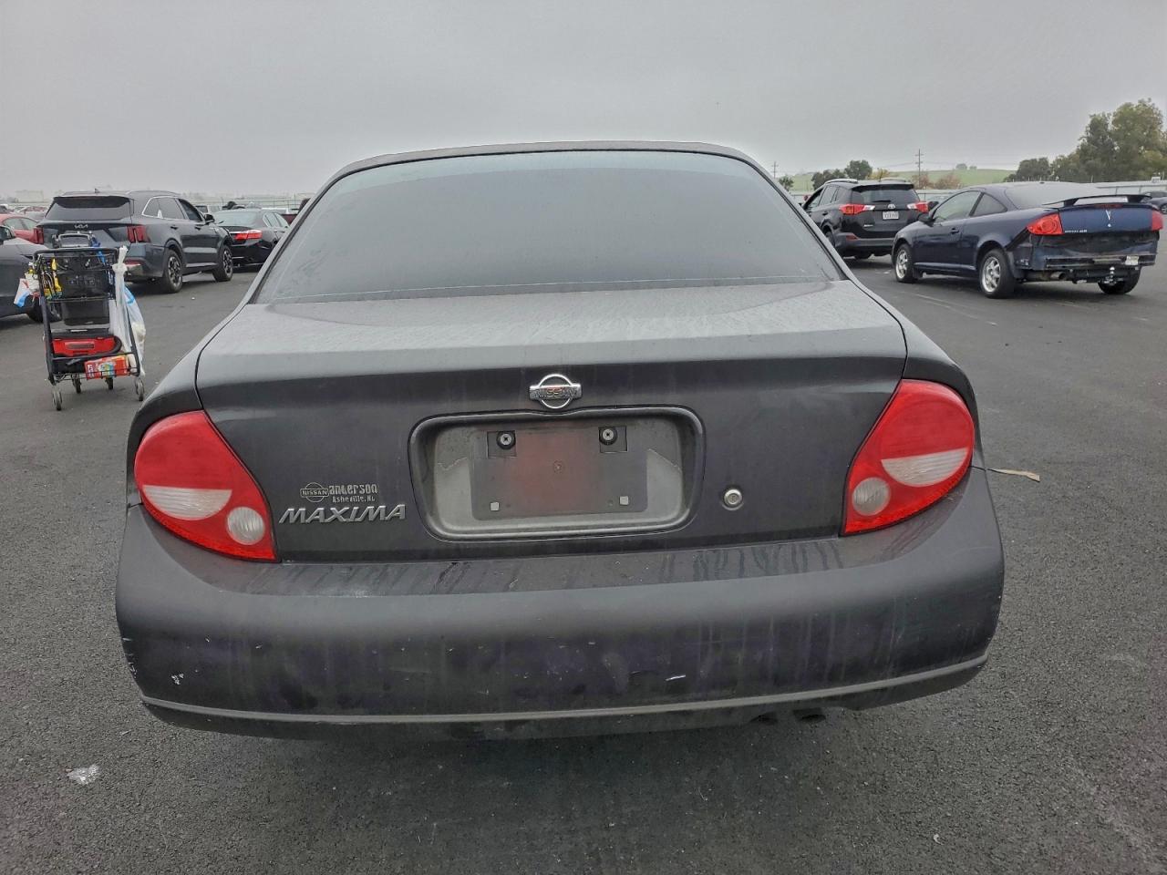 2000 NISSAN MAXIMA GLE photo 6