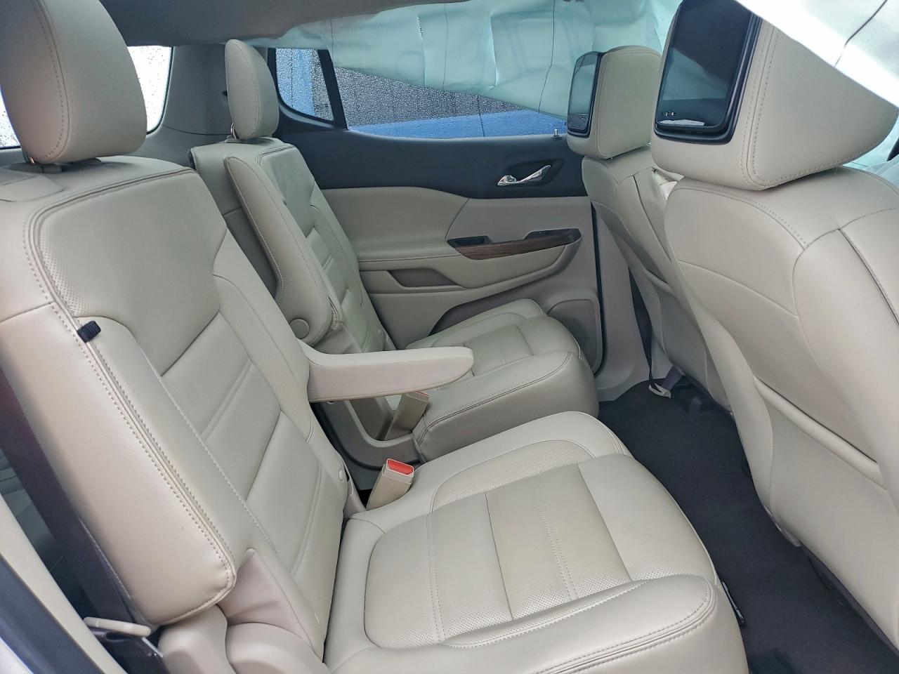2019 GMC ACADIA DENALI photo 11