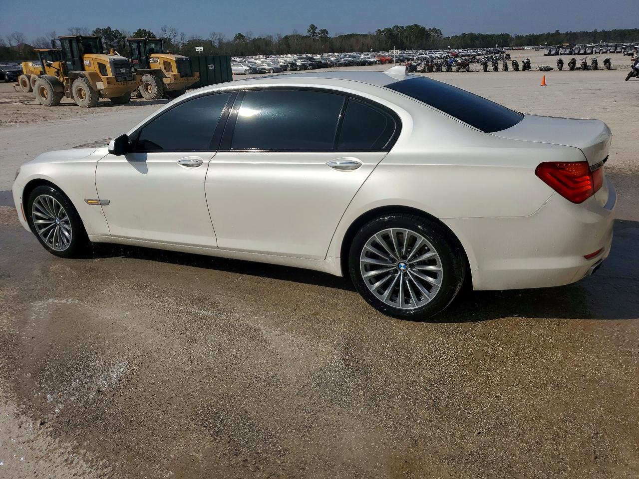 2009 BMW 750 LI photo 3