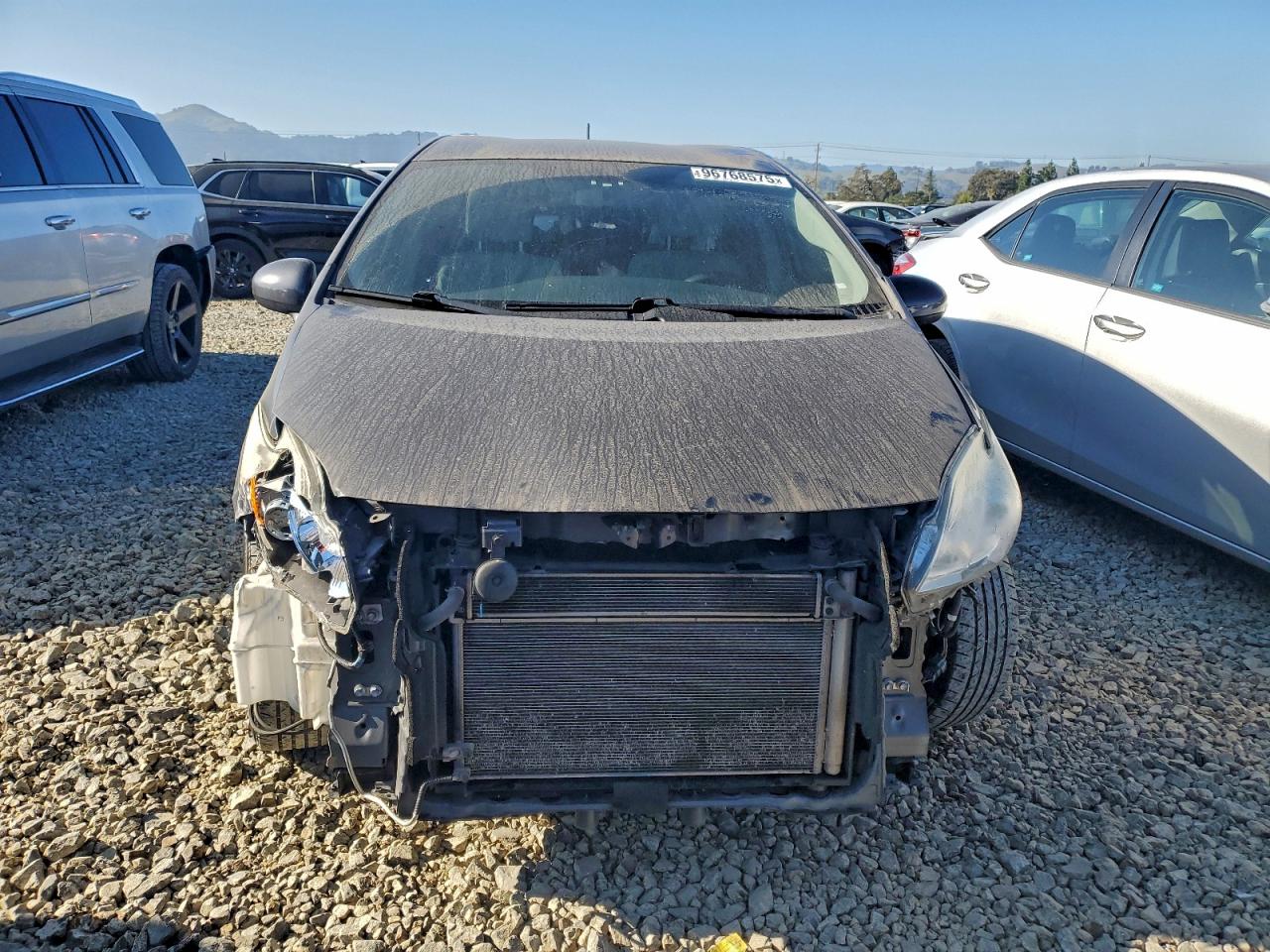 2013 TOYOTA PRIUS photo 5