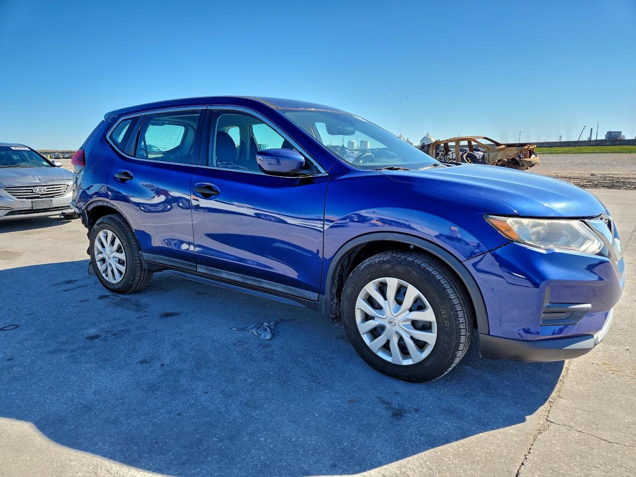 2020 NISSAN ROGUE S photo 4