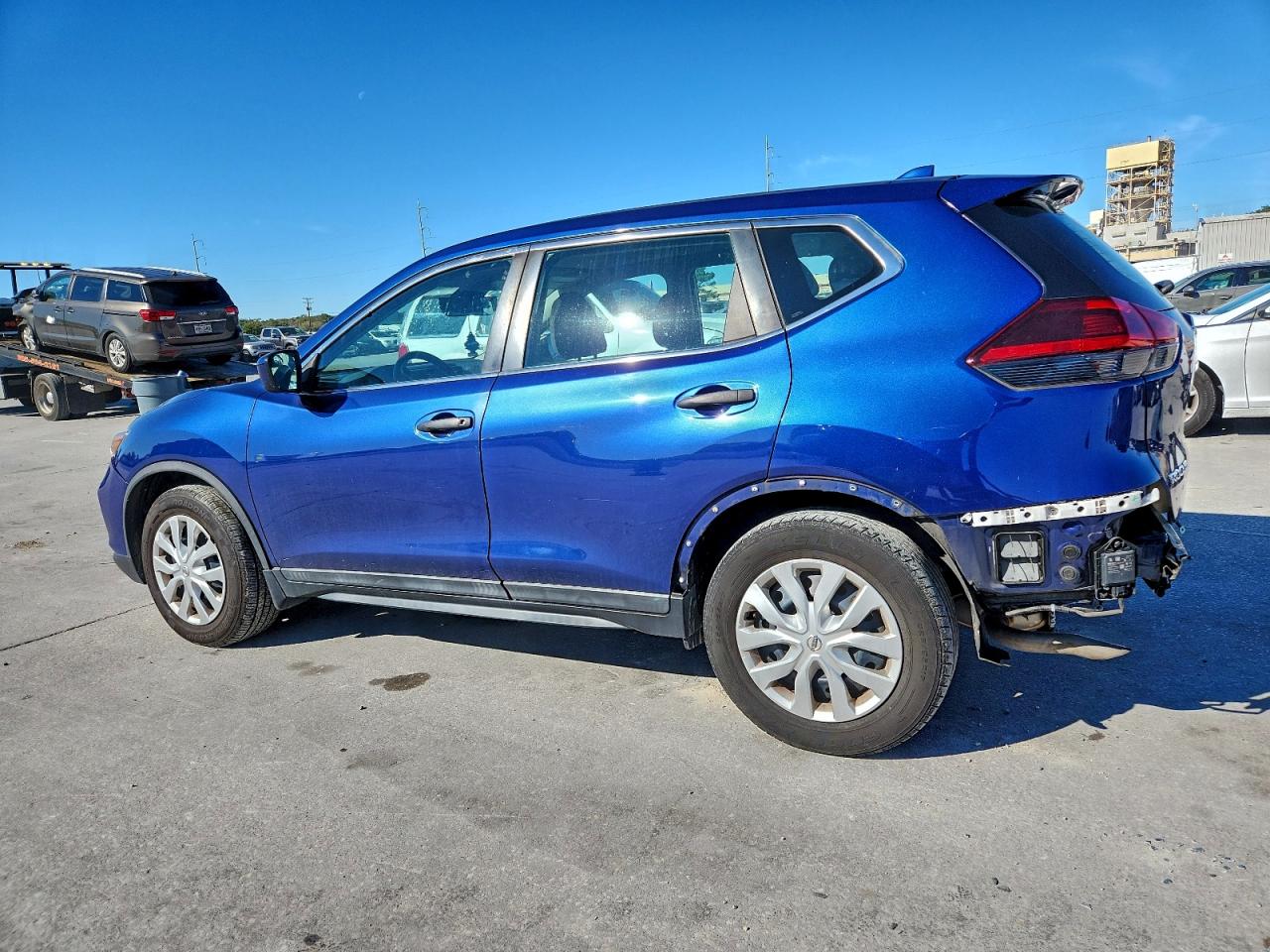 2020 NISSAN ROGUE S photo 2
