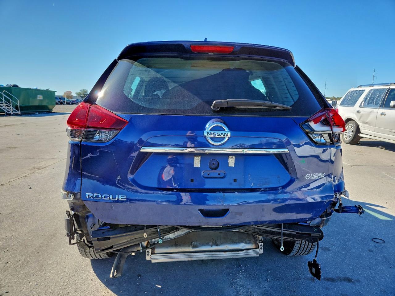 2020 NISSAN ROGUE S photo 6
