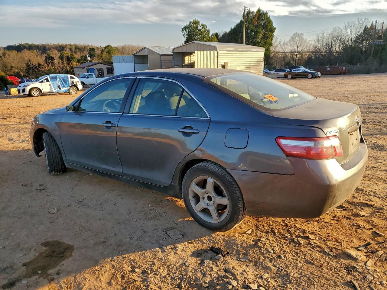2007 TOYOTA CAMRY LE photo 2