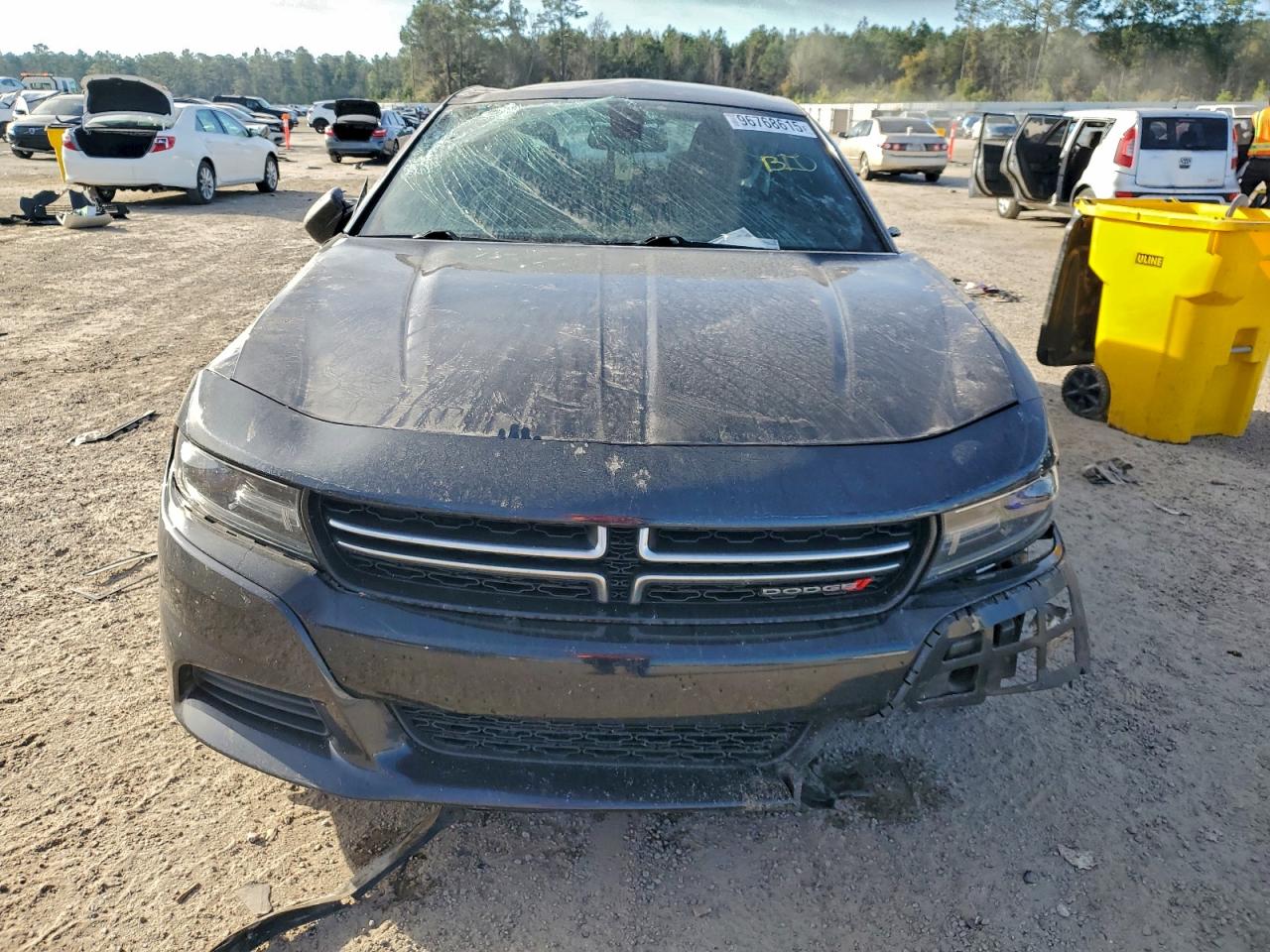 2017 DODGE CHARGER SE photo 13