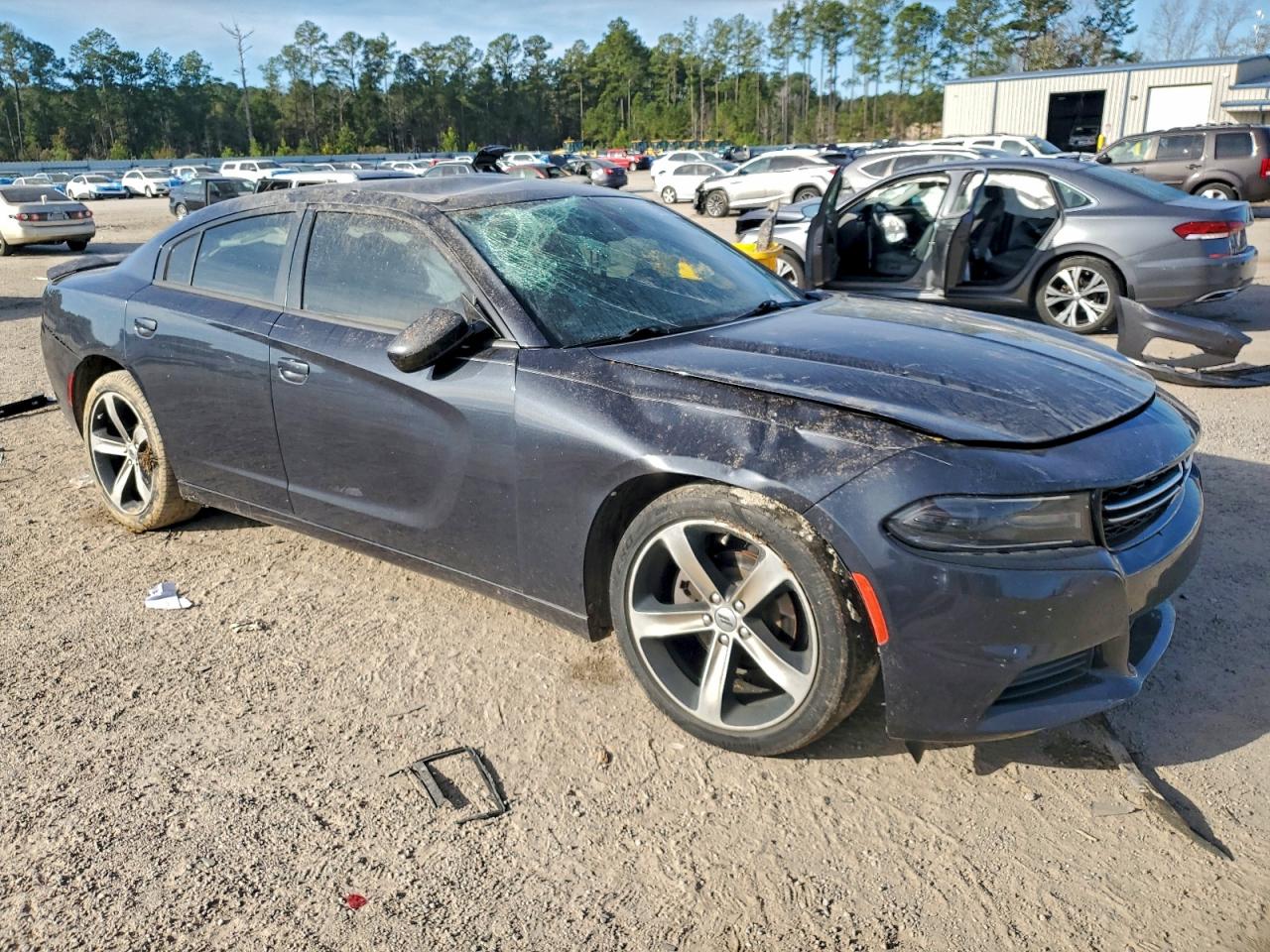 2017 DODGE CHARGER SE photo 10