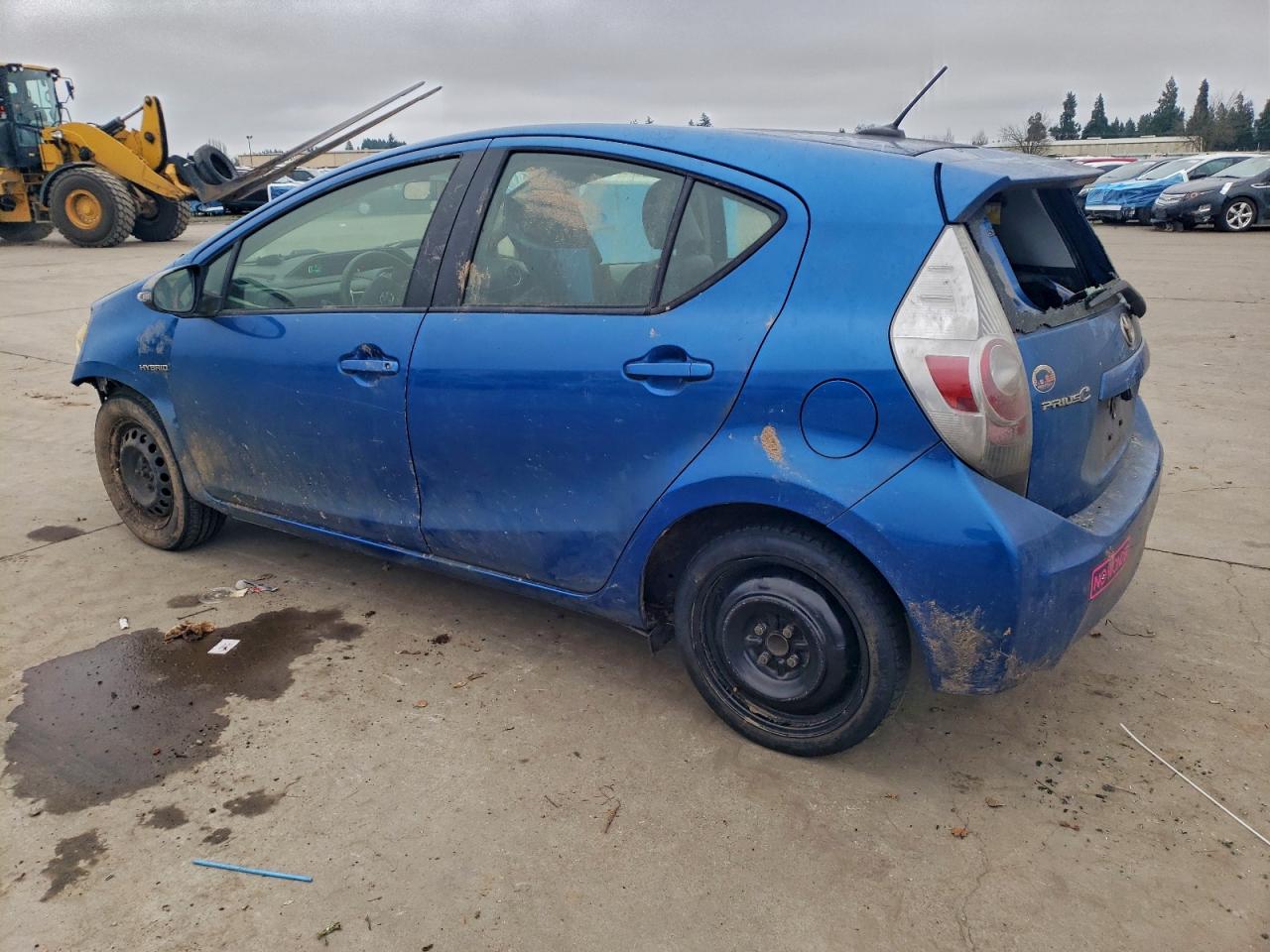 2013 TOYOTA PRIUS C photo 2