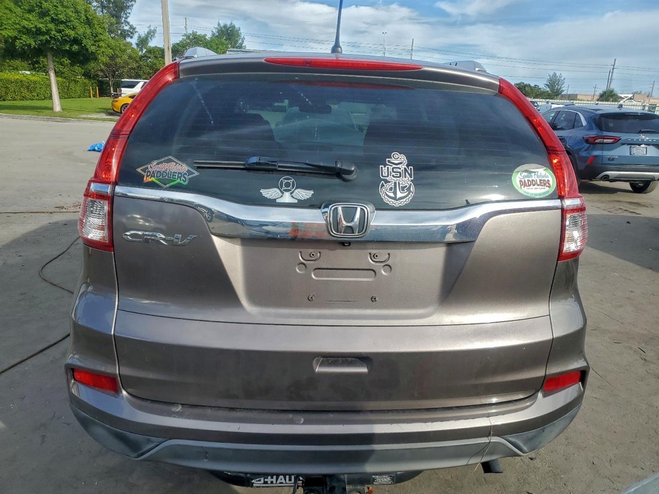 2015 HONDA CR-V LX photo 6