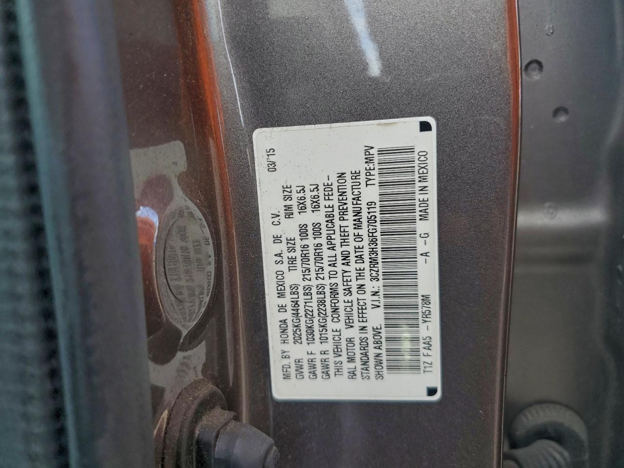 2015 HONDA CR-V LX photo 13