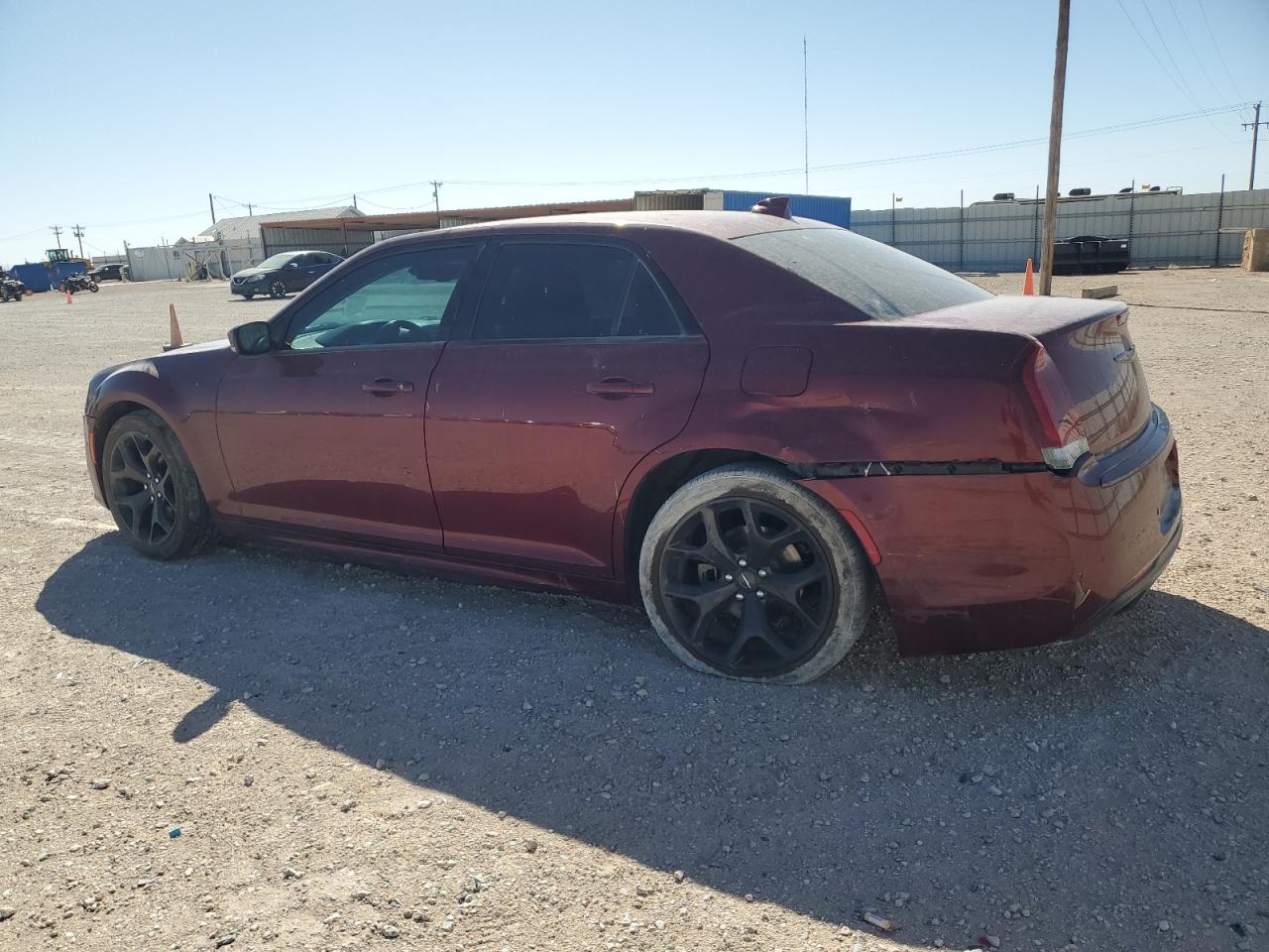 2021 CHRYSLER 300 TOURING photo 2