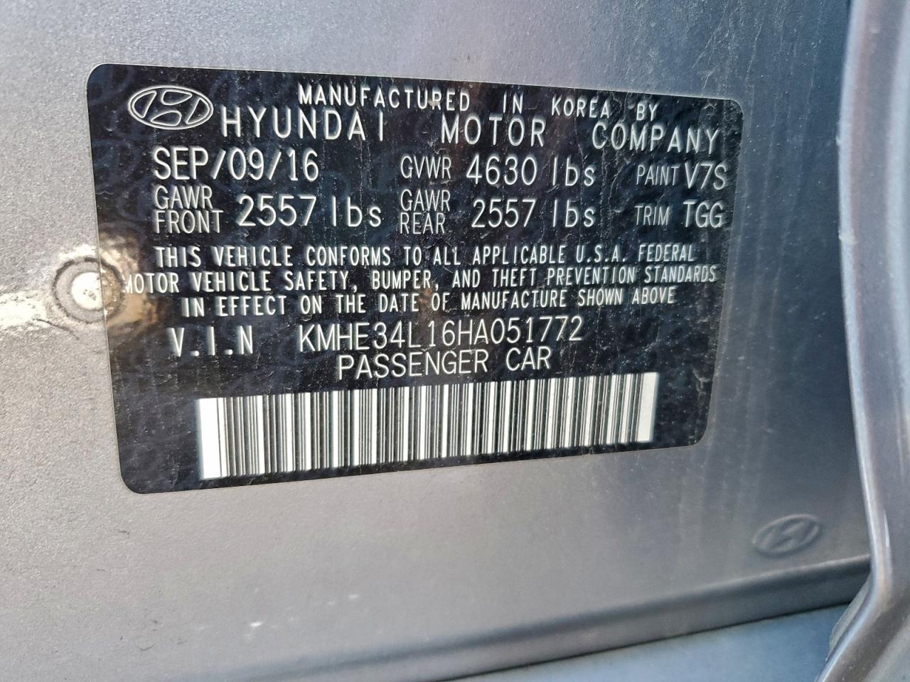 2017 HYUNDAI SONATA HYBRID photo 12