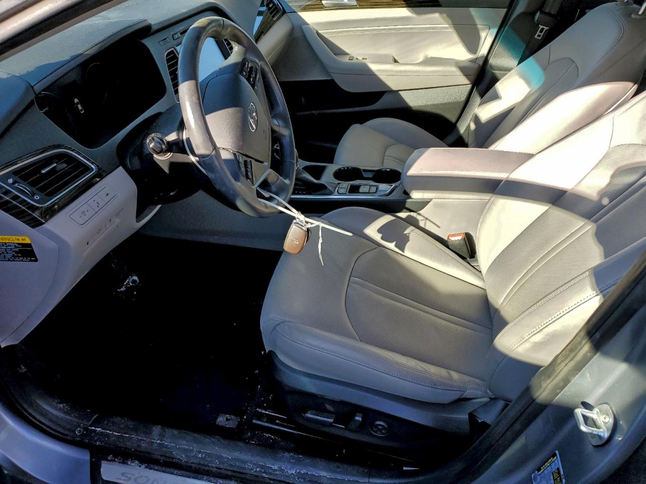 2017 HYUNDAI SONATA HYBRID photo 7