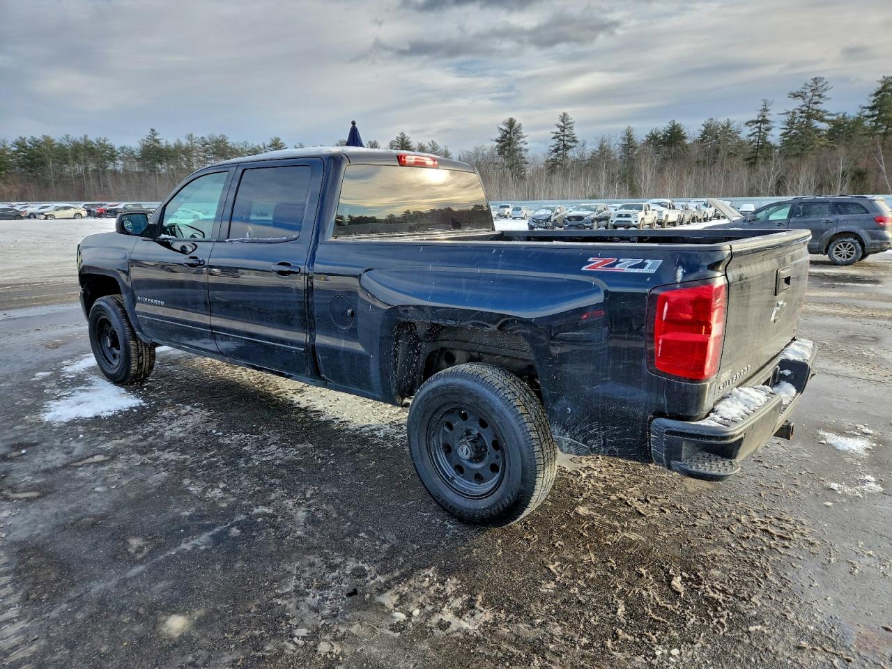 2016 CHEVROLET SILVERADO K1500 LT photo 2