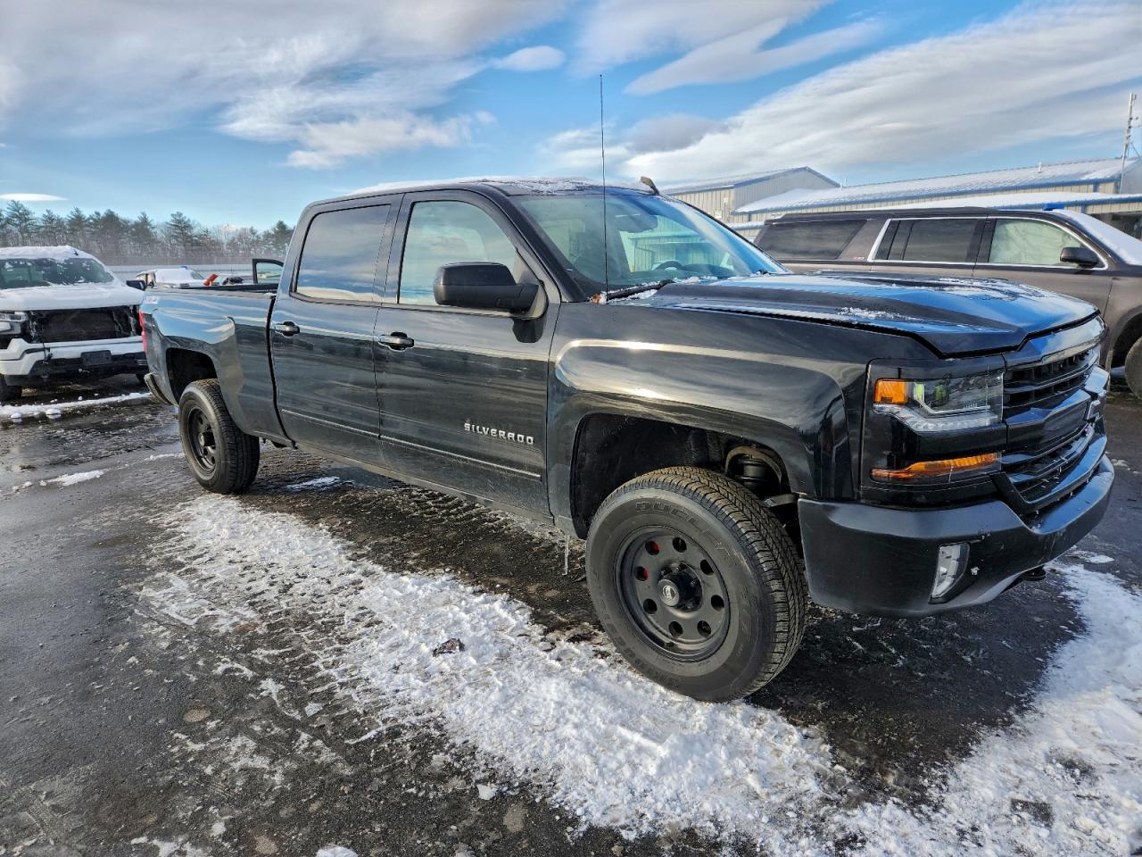 2016 CHEVROLET SILVERADO K1500 LT photo 4