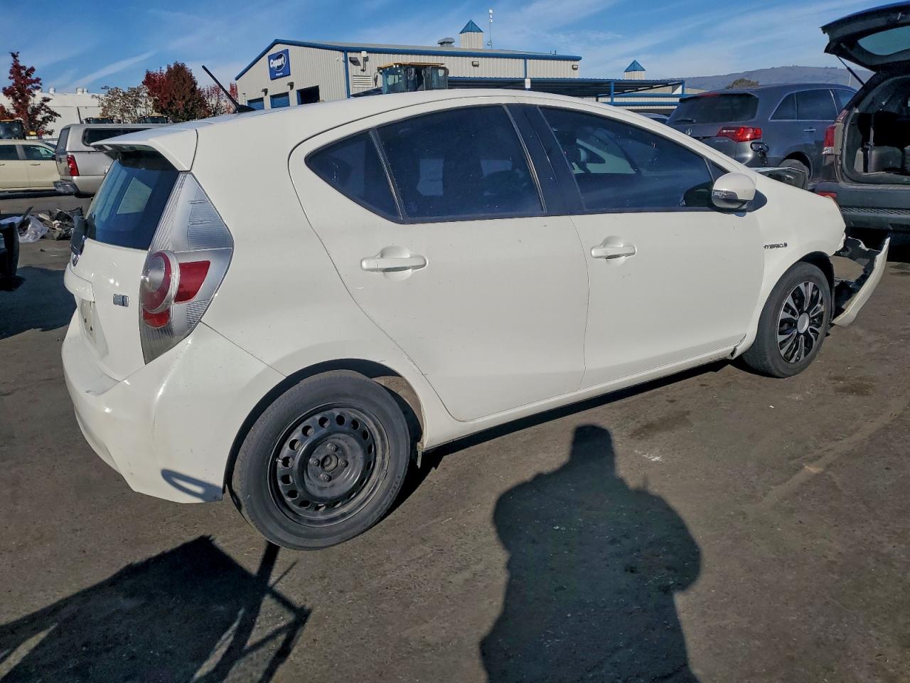 2013 TOYOTA PRIUS C photo 3